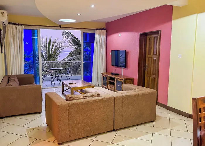 Cowrie Shell Beach Apartments Official