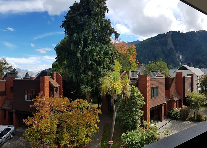 St James Apartments