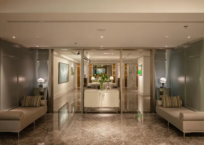 Le Jardin Hotel Haute Couture