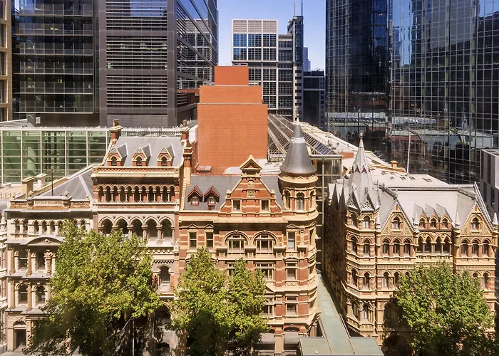 Oaks Melbourne On Collins Suites