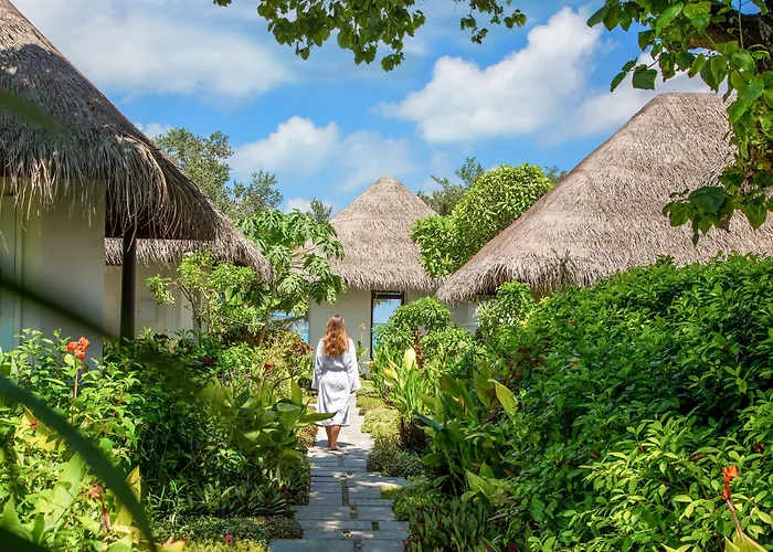 Sheraton Maldives Full Moon Resort & Spa Hulhumale