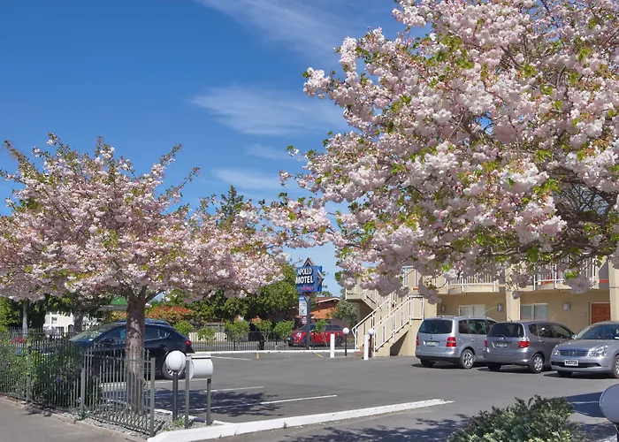 Apollo Motel