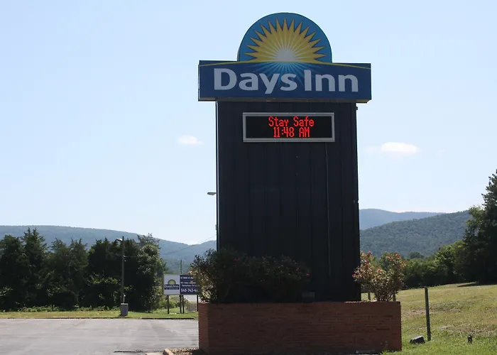 Days Inn By Wyndham Luray Shenandoah