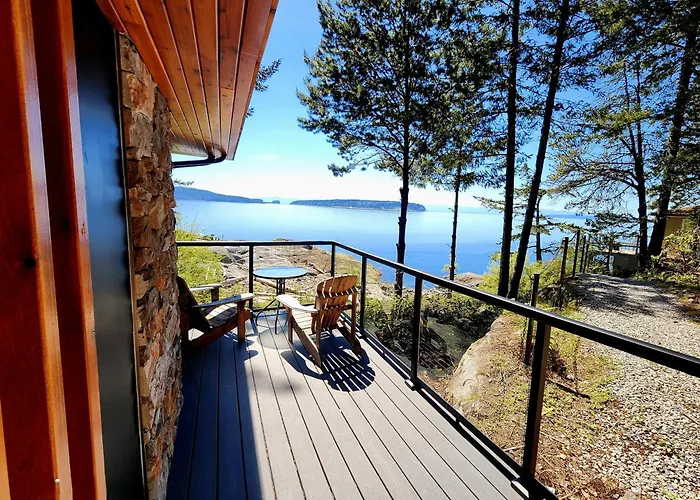 Rockwater Secret Cove Resort