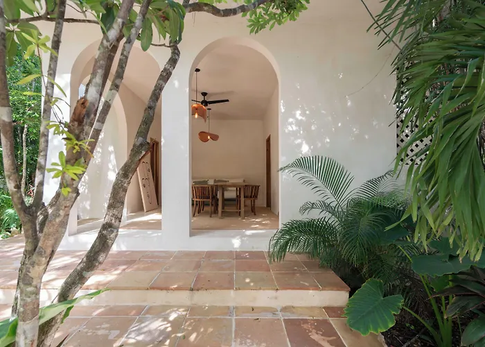 Anat Tantric Boutique Hotel