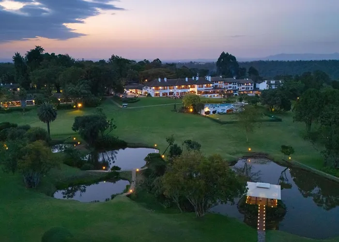 Fairmont Mount Kenya Safari Club