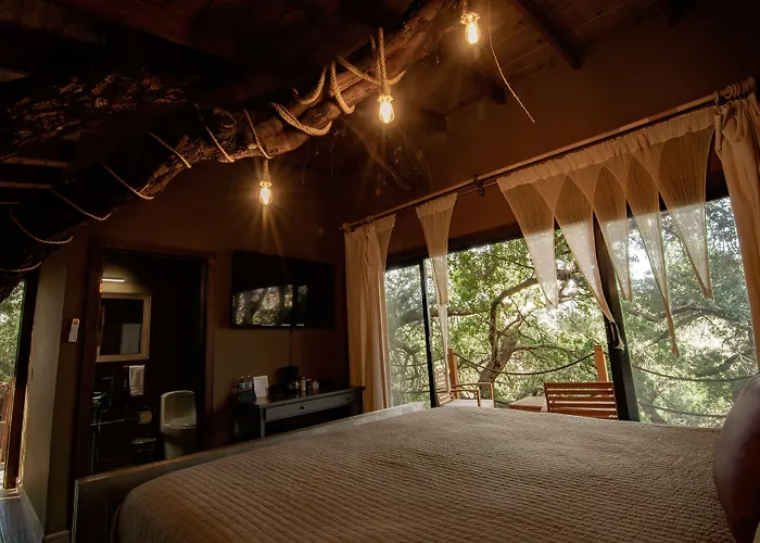 Boskenvid - Romantic Treehouses & Skypool