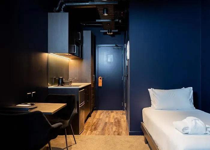 Abstract Hotel