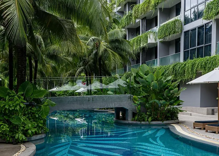 La Green Hotel And Residence