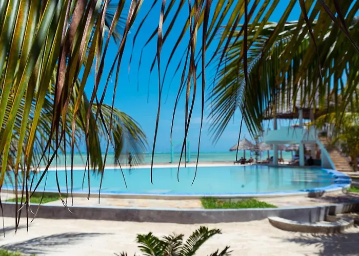 Jambo Resort By Mambo Hotels