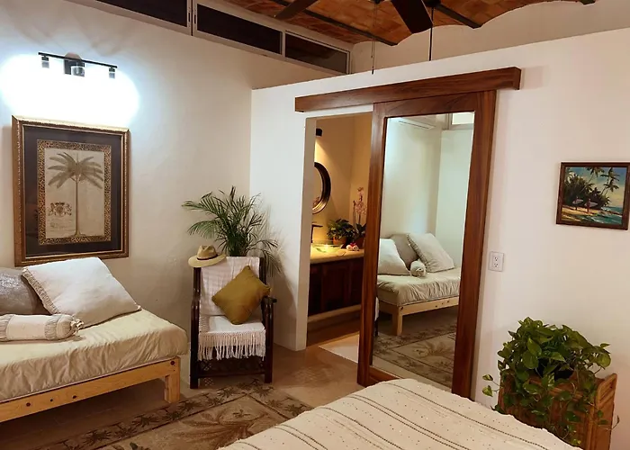 Casa Botanica
