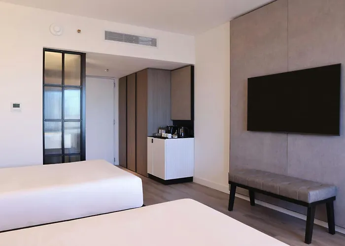 Sheraton & Convention Center