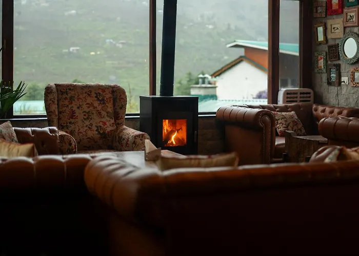 Larisa Resort Manali
