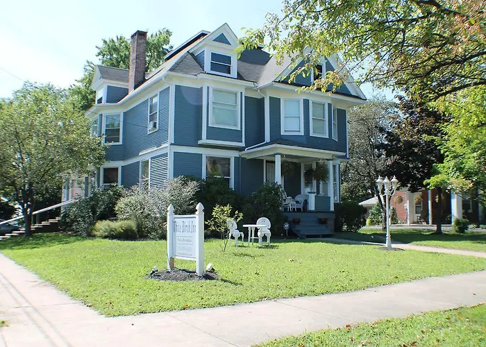 The White Birch Inn