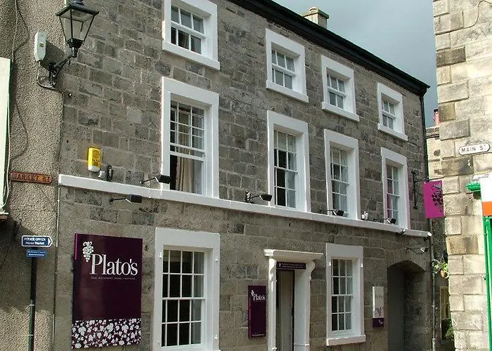 Plato'S