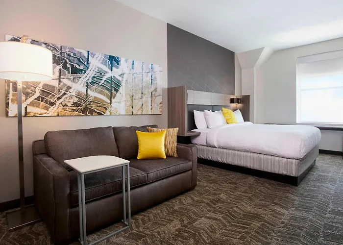 Springhill Suites By Marriott Milwaukee Downtown