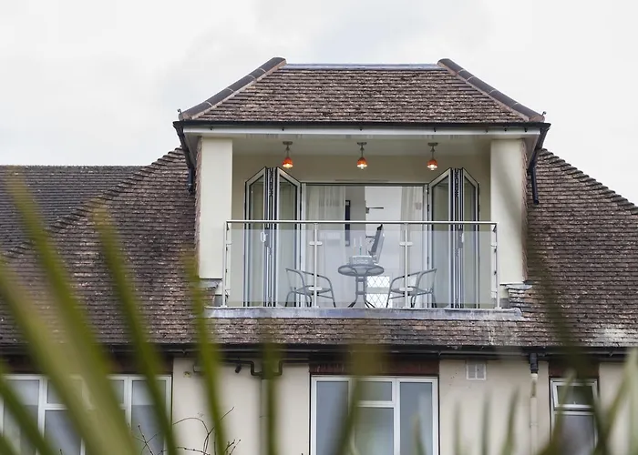 Elmcroft Guest House