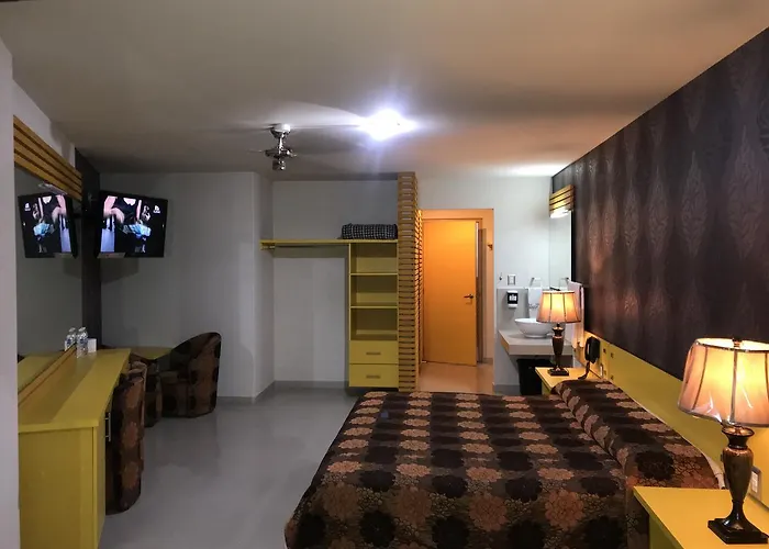 Hotel Palacio Rojo