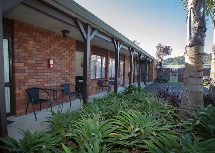 Alton Lodge Motel