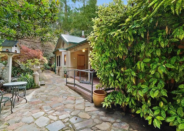 Linden Gardens Rainforest Retreat