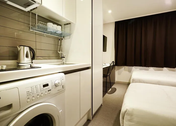 Top Hotel & Residence