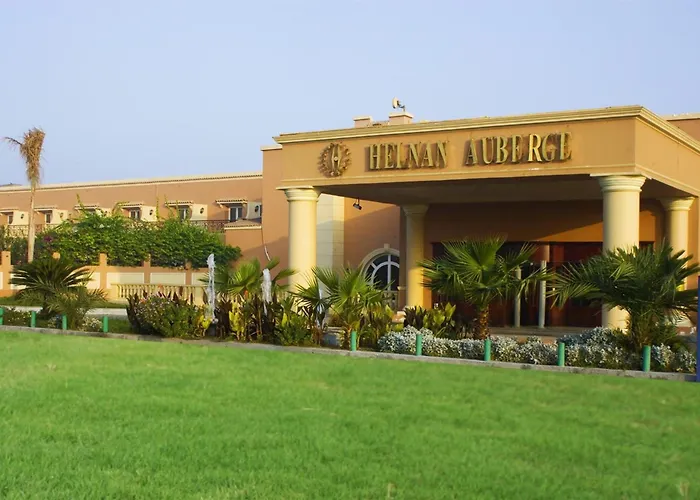 Helnan Auberge Fayoum