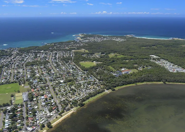 Nrma Canton Beach Holiday Park