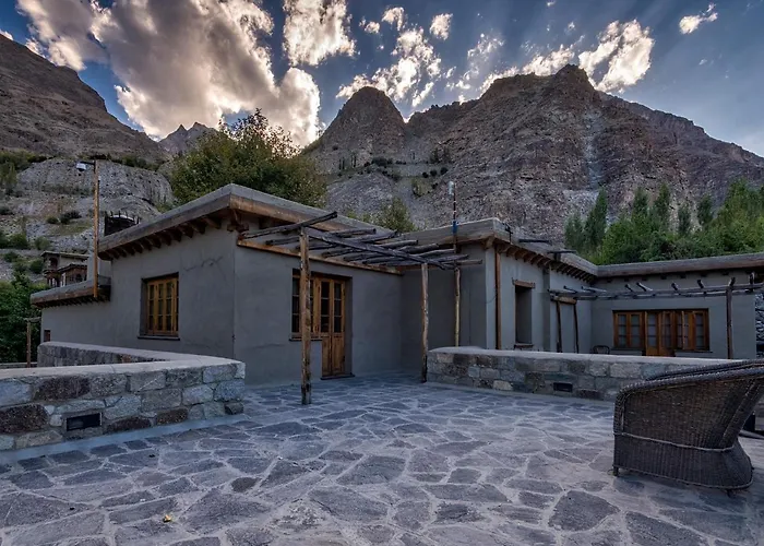 Serena Khaplu Palace