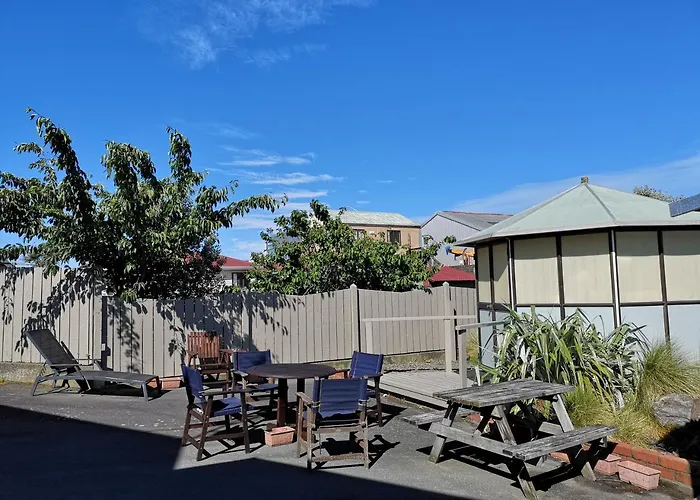 Foreshore Motor Lodge