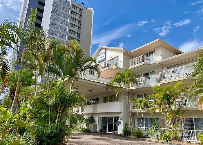 Outrigger Burleigh