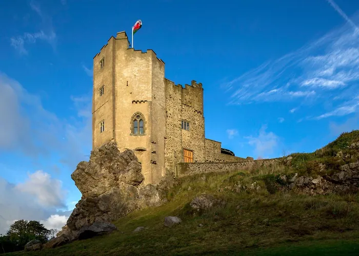 Roch Castle