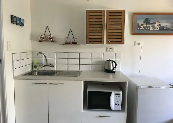 Bar Harbor Hotel Papamoa