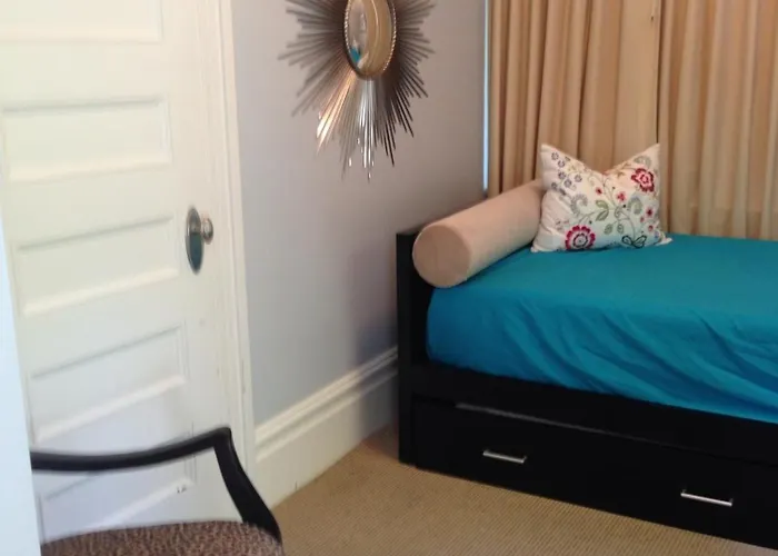 Barclay House Bed And Breakfast