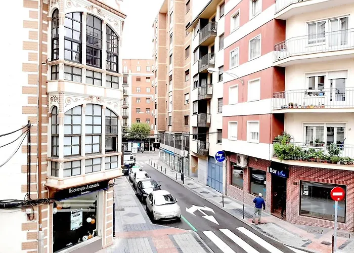 Hostal Lucia By Gaiarooms