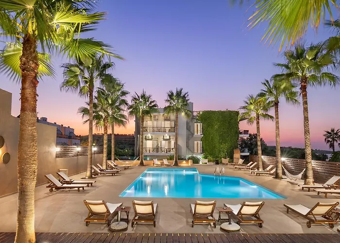 Sea View Hotel & Apartments