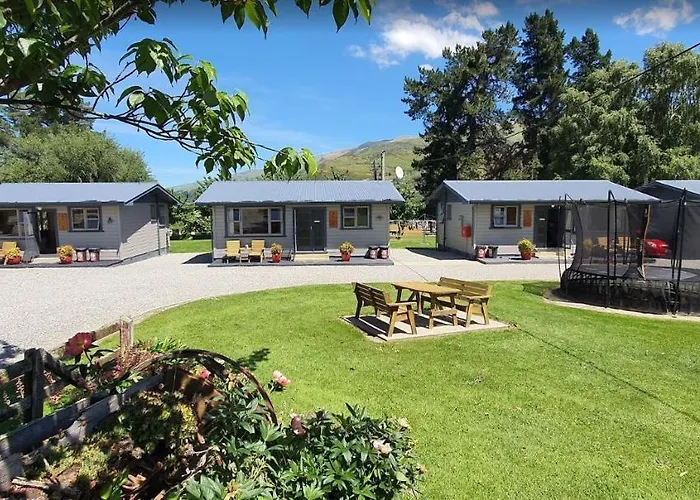 Roxburgh Clutha Gold Top 10 Holiday Park