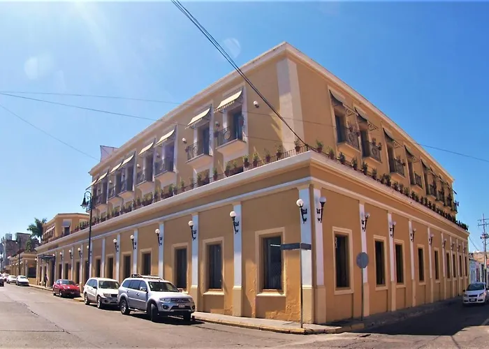 Hotel America