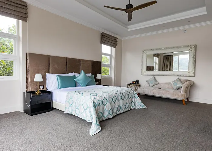 Villa Serenity Hatton