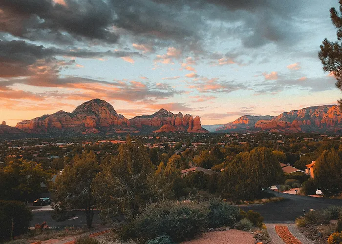 A Sunset Chateau Sedona